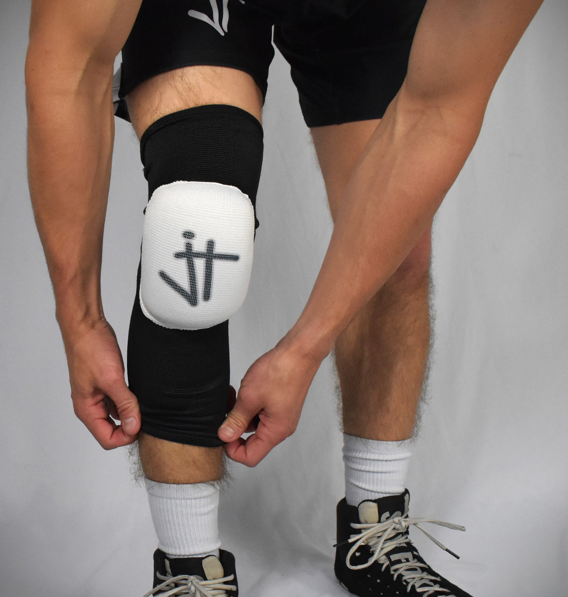 JT Bubble Sleeve Knee Pad (available in 4 colors) JTGEAR